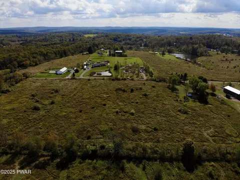 Slater Road, Beach Lake, PA 18405