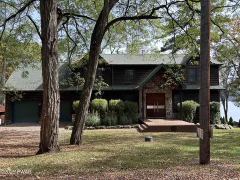 103 Lakeside Rd, Lakeville, PA 18438