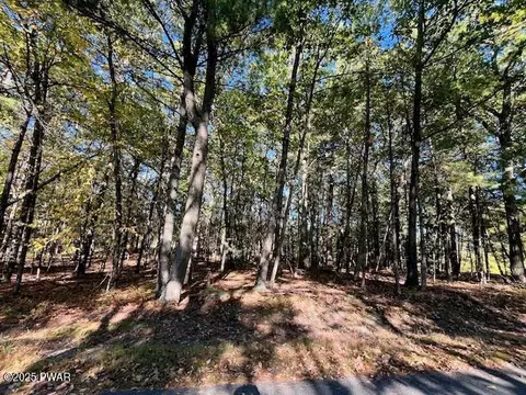 116 Primrose Ln, Dingmans Ferry, PA 18328 photo 5