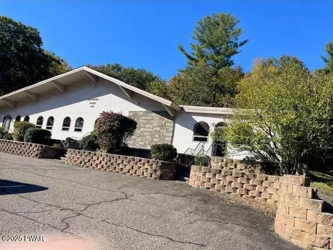 116 Primrose Ln, Dingmans Ferry, PA 18328 photo 8