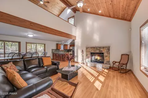 Other - 2124 Oaktree Ln, Bushkill, PA 18324 photo 6 of 16