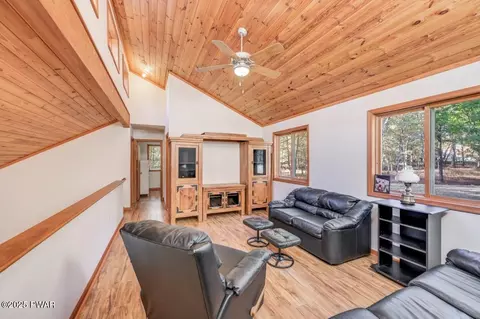 Other - 2124 Oaktree Ln, Bushkill, PA 18324 photo 3 of 16