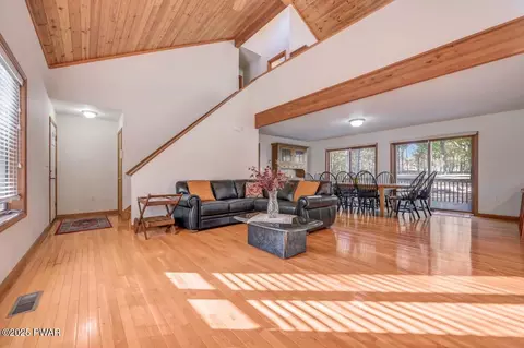 Other - 2124 Oaktree Ln, Bushkill, PA 18324 photo 4 of 16