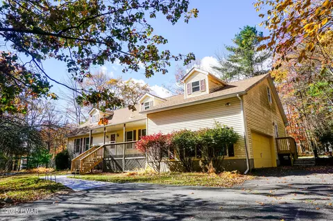 199 Hawthorne Dr, Milford, PA 18337