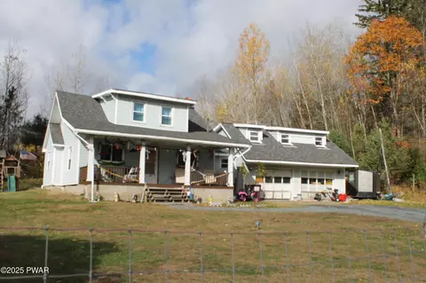 905 Belmont Tpke, Waymart, PA 18472