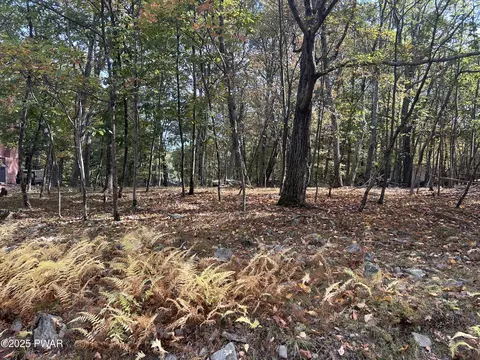 lot14 Sandstone Dr, Dingmans Ferry, PA 18328