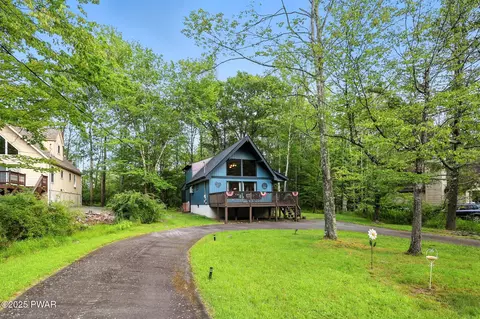 74 Rockway Rd, Lake Ariel, PA 18436
