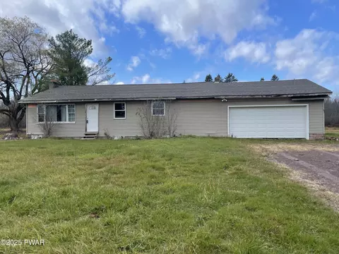 33 Stevenson, Honesdale, PA 18431