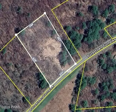 499 Purdytown Tpke, Lakeville, PA 18438