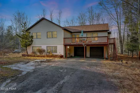 145 Underwood Ln, Lake Ariel, PA 18436