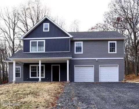 203 Primrose Ln, Milford, PA 18337