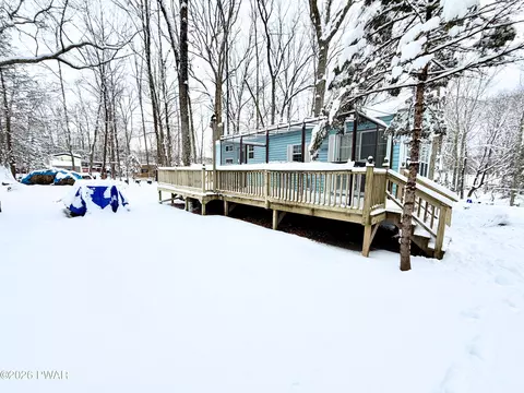 114 Glenwood Lndg, Milford, PA 18337