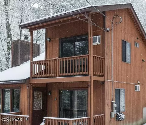 2108 Scarborough Way, Bushkill, PA 18324