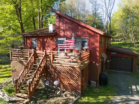 22 Wildwood Ter, Lake Ariel, PA 18436