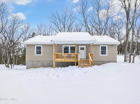150 Cree Rd, Shohola, PA 18458