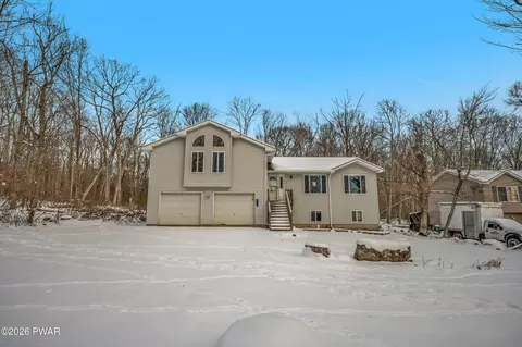 317 Marcel Dr, Dingmans Ferry, PA 18328