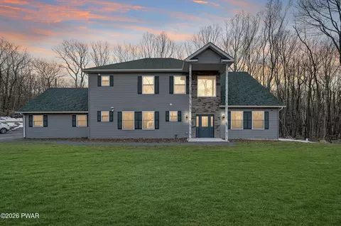 104 Cedar Ln, Lords Valley, PA 18428