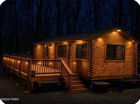 113 Big Bass Dr, Milford, PA 18337