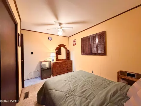 Bedroom - 110 Spring Dr, Dingmans Ferry, PA 18328 photo 1 of 4