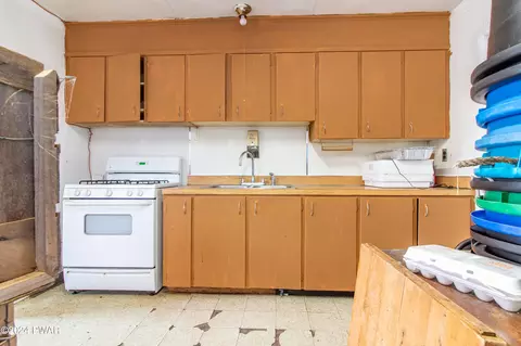 Kitchen - 69 E Sterling Rd, Newfoundland, PA 18445 photo 5 of 5