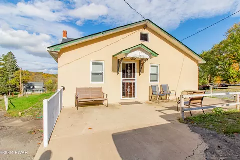 Exterior - 69 E Sterling Rd, Newfoundland, PA 18445 photo 1 of 2