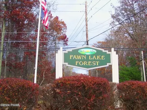 lot83 Fawn Lake Dr, Hawley, PA 18428