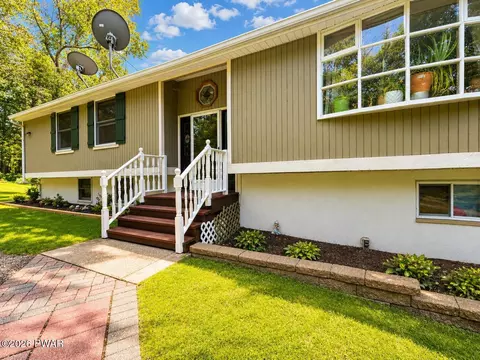 Other - 2193 Spring Dr, Bushkill, PA 18324 photo 2 of 11