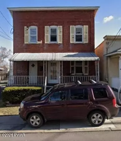 609 E Drinker St, Dunmore, PA 18512