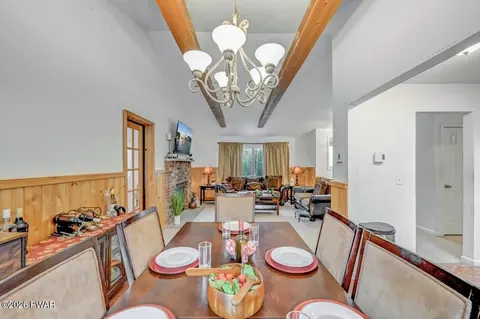 Dining - 100 Fox Rd, Dingmans Ferry, PA 18328 photo 4 of 5