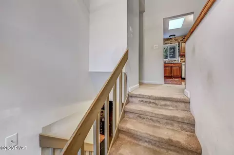 Entry Way - 100 Fox Rd, Dingmans Ferry, PA 18328 photo 3 of 3
