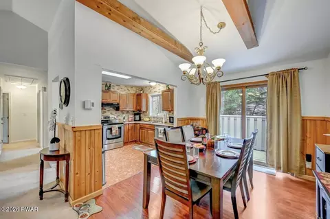 Dining - 100 Fox Rd, Dingmans Ferry, PA 18328 photo 3 of 5