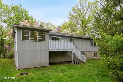Exterior - 100 Fox Rd, Dingmans Ferry, PA 18328 photo 3 of 7