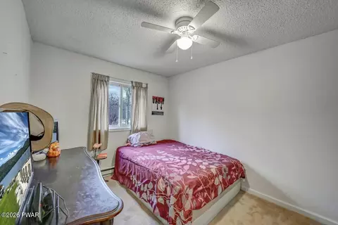 Bedroom - 100 Fox Rd, Dingmans Ferry, PA 18328 photo 6 of 11