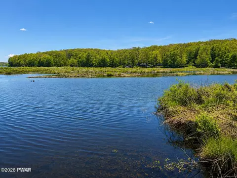 W Shore Drive, Hawley, PA 18428