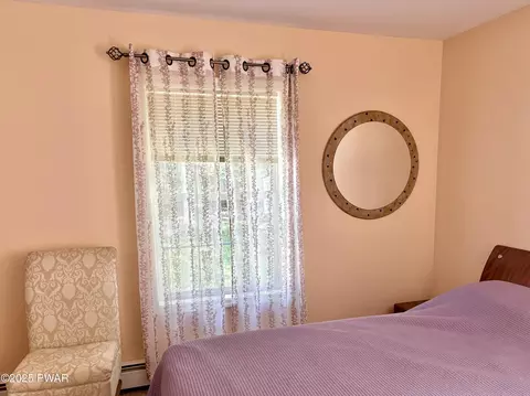 Bedroom - 104 Hedge Dr, Dingmans Ferry, PA 18328 photo 7 of 18