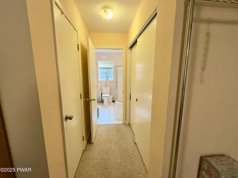 Entry Way - 104 Hedge Dr, Dingmans Ferry, PA 18328 photo 1 of 3