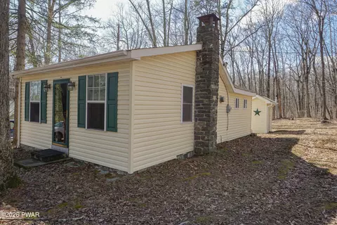 1837 Rt 402, Dingmans Ferry, PA 18328