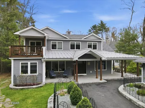 111 Spinnler Point Rd, Tafton, PA 18464