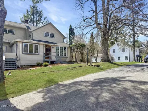 355 359 German Hill Rd, Shohola, PA 18458