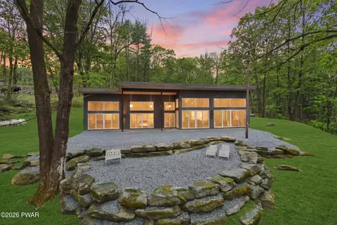 2216 River Rd, Damascus, PA 18415