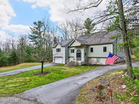 155 Piute Rd, Shohola, PA 18458