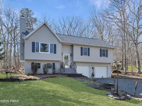193 Primrose Ln, Milford, PA 18337