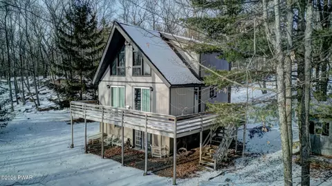 142 Gunstock Ln, Tafton, PA 18464