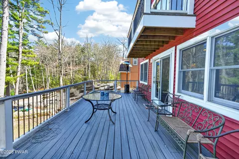Exterior - 113 Chipmunk Dr, Tafton, PA 18464 photo 8 of 9