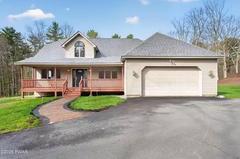117 Stone Ridge Ln, Milford, PA 18337