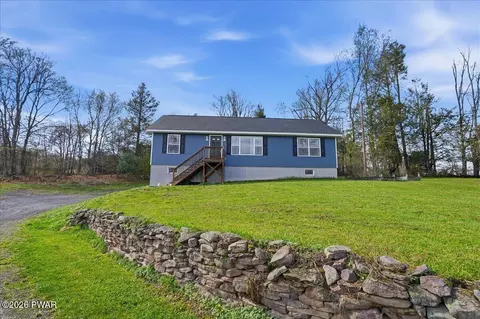 179 Rosencranse Rd, Honesdale, PA 18431