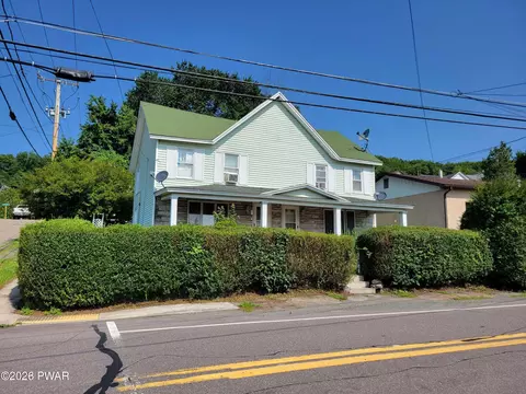 303 Depew Ave, Mayfield, PA 18433