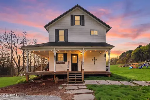 765 Stock Farm Rd, Lake Ariel, PA 18436