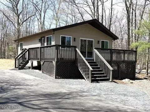 101 Sunfish Ct, Milford, PA 18337