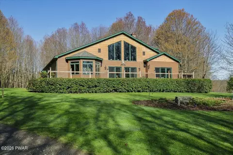 103 Como Rd, Lakewood, PA 18439